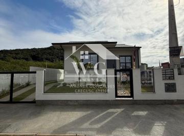 Casa · 57m² · 2 Quartos · 2 Vagas · Casa à venda no bairro Forquilhas - São José/SC