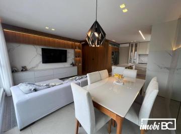 Living integrado · Apartamento com 3 dormitórios à venda, 115 m² por R$ 2.700.000,00 - Pioneiros - Balneário Camboriú/S