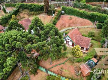 d0c828885164b68bd317713bcde90cc03de94f5c · Casa à venda, 250 m² por R$ 1.480.000,00 - Recanto das Araucárias - Campos do Jordão/SP