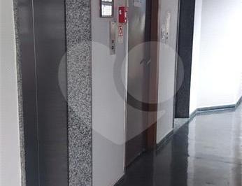 Comercial · 87m² · 1 Vaga · Salas à venda em Boqueirão - SP