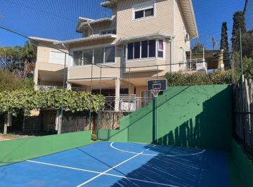 VISTA DA QUADRA · CASA COMPLETA COM VISTA PRIVILEGIADA