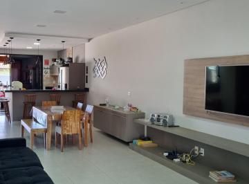 Casa de 3 quartos, Itupeva · Casa Residencial Phytus, 3 dormitórios, sendo 1 suíte, piscina, 180m³, 2 vagas