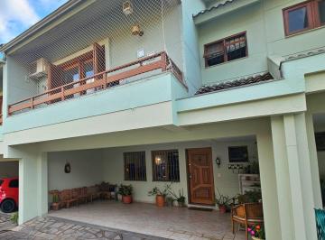 Casa · 175m² · 3 Quartos · 2 Vagas · Casa 3 dormitórios + sótão em condomínio Jardim Isabel bairro Ipanema !