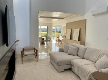 Casa · 264m² · 3 Quartos · 2 Vagas · Casa mobiliada e decorada no Reserva das Águas em Torres RS