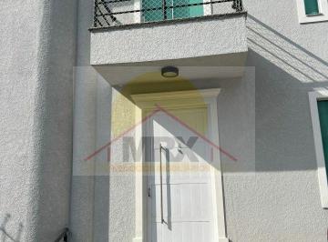 Casa · 300m² · 3 Quartos · 8 Vagas · Sobrado Exclusivo no Jardim da Saúde