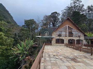 Casa · 250m² · 7 Quartos · 5 Vagas · Casa Alto Padrão em Granja Guarani, Teresópolis/RJ