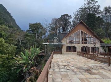 Casa · 250m² · 7 Quartos · 5 Vagas · Casa Alto Padrão em Granja Guarani, Teresópolis/RJ