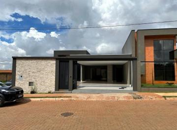 Casa de 4 quartos, Vicente Pires · Casa no Condomínio Cooperville recém construída de alto padrão
