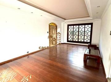Casa · 293m² · 4 Quartos · 5 Vagas · Sobrado à Venda com 376m², 4 Domitórios e Piscina no Jardim São Caetano