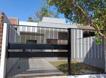 Casa · 3 Quartos · 2 Vagas · VENDA | Casa, com 3 dormitórios em Parque Tarumã, Maringá