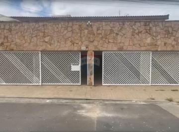 Casa · 375m² · 3 Quartos · 4 Vagas · Casa comercial para locação