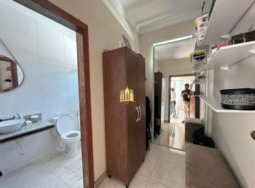 Foto 01 · Casa Condomínio Clube dos 200 ? 3 Quartos, Suíte Closet, 420m², R$ 780 Mil