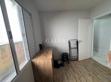 Foto 01 · Casa à venda em Atibaia-SP: 2 quartos, 1 sala, 1 banheiro, 2 vagas de garagem no bairro Atibaia Jard