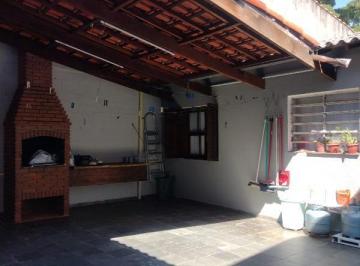 Photo 1 · Casa térrea com 2 dormitórios e Edícula completa no Alves Dias - São Bernardo do