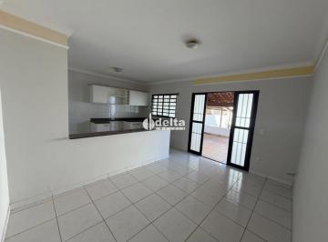 Casa · 90m² · 2 Quartos · 5 Vagas · Casa residencial disponível para locação no bairro Morada da Colina em Uberlândia-MG.