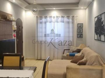 Casa · 125m² · 3 Quartos · 2 Vagas · Oportunidade - Casa Sobrado - Jardim Ismênia - 149,05m² - 3 Dormitórios - Estuda Permuta.