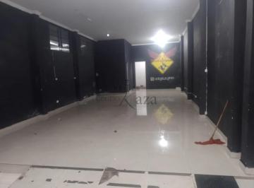 Comercial · 140m² · 2 Vagas · Ponto Comercial - Campos dos Alemães - 121,23m².