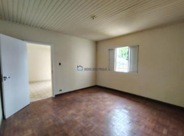 Casa · 132m² · 2 Quartos · 2 Vagas · Casa térrea com 2 quartos, próximo do metro Ipiranga.