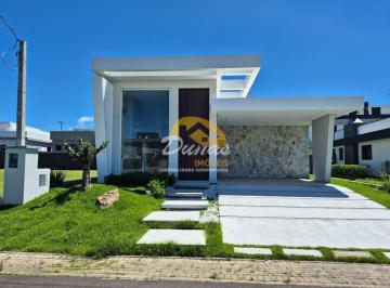 Casa · 200m² · 3 Quartos · 2 Vagas · Casa à venda em condomínio fechado - Tramandaí/RS