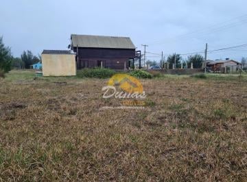 Terreno · 340m² · TERRENO PRÓXIMO AO MAR NO PORTAL DO ÉDEN