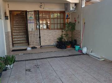 Casa · 87m² · 2 Quartos · 2 Vagas · Casa Sobrado Com Excelente localização