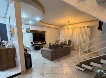Casa · 208m² · 5 Quartos · 3 Vagas · Casa Isolada - 5 Quartos - Campo Grande - Santos