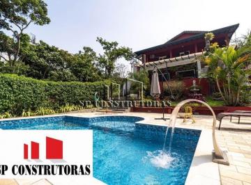 Casa · 650m² · 4 Quartos · 3 Vagas · PERMUTA - Casa 650m2, 4 Suites, 2 Closets, Piscina Aquecida - Moveis Planejados!