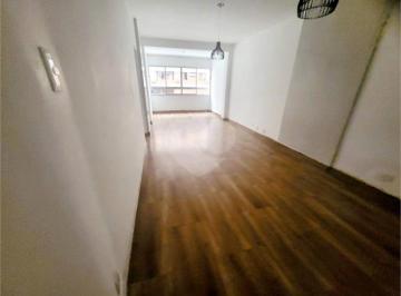 Apartamento · 67m² · 2 Quartos · 1 Vaga · Apartamento com 2 quartos à venda em Embaré - SP