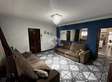 Casa · 147m² · 4 Quartos · 2 Vagas · Casa ampla à venda com 147m², 4 quartos e 2 vagas