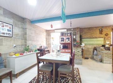 Casa · 182m² · 3 Quartos · 2 Vagas · CASA RESIDENCIAL COM 03 DORMITÓRIOS BAIRRO SARANDI