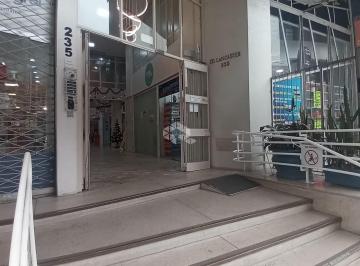 c44e8bd0-9e46-4995-994e-df1d9df6e092 · Apartamento 2 dormitórios no Centro