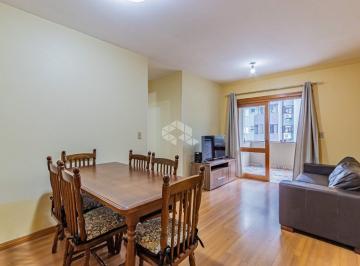 Apartamento · 83m² · 3 Quartos · 1 Vaga · Apartamento com 3 dormitórios e garagem coberta, no bairro Camaquã.