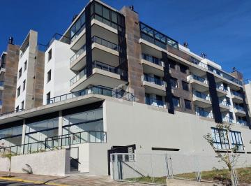 Apartamento · 198m² · 3 Quartos · 2 Vagas · Cobertura (nova) 03 dorm. (01 suíte) no Centro de Carlos Barbosa
