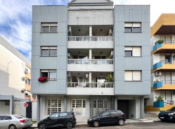 Apartamento · 69m² · 2 Quartos · 1 Vaga · Apartamento à venda no coração da cidade!