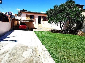 Casa · 110m² · 2 Quartos · 4 Vagas · Casa com 2 dormitórios, sala, cozinha, 4 vagas com 106m²