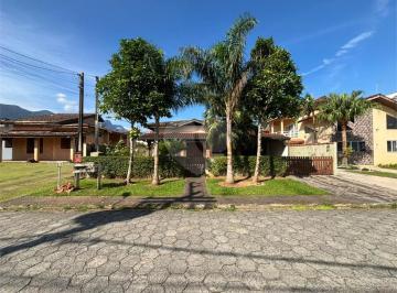 Casa · 160m² · 3 Quartos · 6 Vagas · Condomínio com 3 quartos à venda em Morada da praia - SP