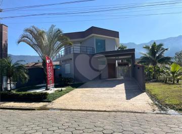 Casa · 300m² · 5 Quartos · 4 Vagas · Condomínio com 5 quartos à venda em Morada da praia - SP