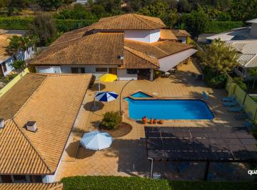 Casa de 4 quartos, Brasília · Casa Espetacular SMDB Térrea com Lazer em Condomínio Fechado