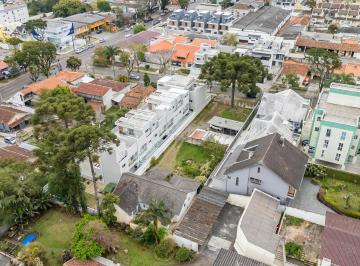 Terreno de 3 quartos, Curitiba · Terreno no Bacacheri — 1.071 m2 para morar ou investir!