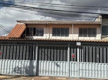 Casa de 9 quartos, Taguatinga · Imóvel com 7 Unidades Locadas e Renda Mensal em Taguatinga Norte