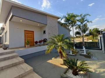 Casa de 3 quartos, Jundiaí · Casa nova de alto padrão com 3 suítes e piscina no bairro Medeiros, Jundiaí - SP