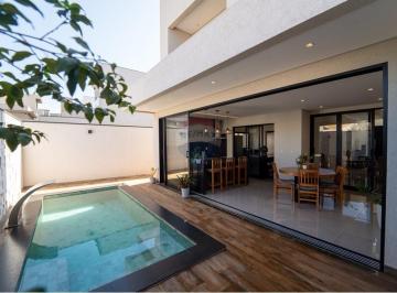 Casa · 244m² · 3 Quartos · 4 Vagas · Casa com 244m² - 3 suítes - Reserva Imperial