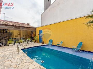 Casa · 250m² · 4 Quartos · 3 Vagas · Casa térrea com piscina Jardim das Américas