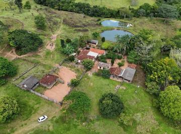 Rural de 5 quartos, Pirenópolis · FAZENDA 37 ALQUEIRES COM CACHOEIRA TERRA MISTA PLANA E MORRADA