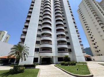 Apartamento · 140m² · 3 Quartos · 2 Vagas · Apartamento com 3 Quartos no Edifício Maison Royale