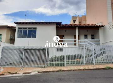 Casa · 269m² · 5 Quartos · 3 Vagas · Casa a venda, bairro Mercês