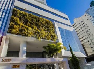 Apartamento · 143m² · 3 Quartos · 2 Vagas · Gran Palazzo Frente Mar à Venda Balneário Camboriú