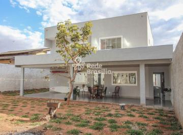 Casa · 340m² · 4 Quartos · 4 Vagas · Chapéu de Pedra - Casa à venda com habite-se, 4 suítes, Jardim Botânico