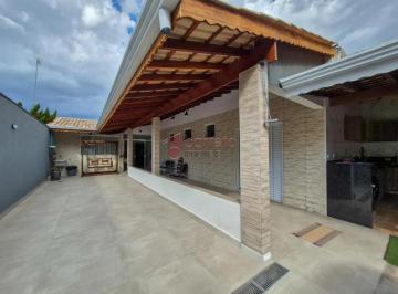 Casa · 203m² · 2 Quartos · 4 Vagas · CASA TÉRREA COM 2 SUÍTES À VENDA NO PARQUE DA REPRESA - JUNDIAÍ/SP