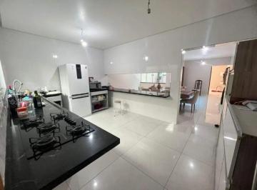 Casa · 243m² · 3 Quartos · 8 Vagas · Sobrado à venda em São Bernardo do Campo, Assunção, com 3 suítes, com 243 m²